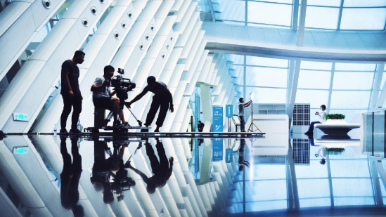 做一條短視頻一般多少錢？鄭州視頻拍攝費(fèi)用深度解析